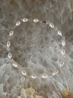 Gold and Freshwater Pearl Bracelet