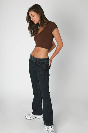 V Neck Crop Tee: Chili Oil